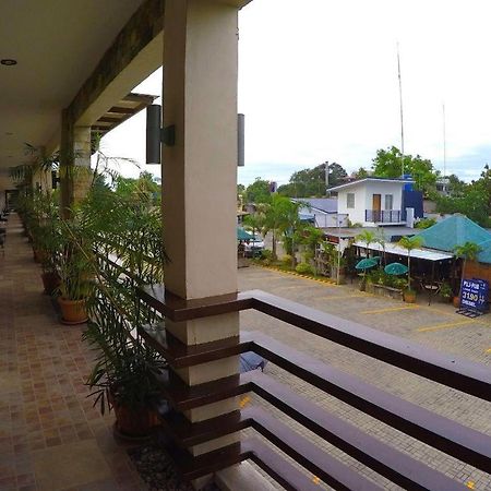 Hotel Joselina Tuguegarao City Ngoại thất bức ảnh